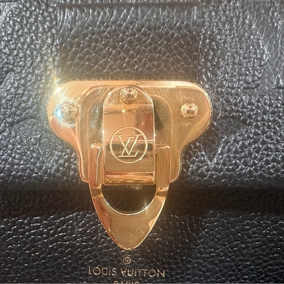 Louis Vuitton Chain Wallet - Picture 3 of 7